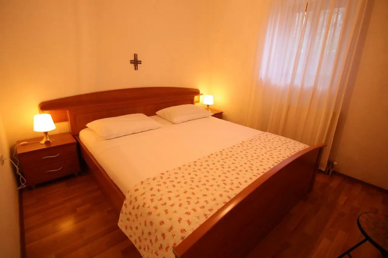 App With A Lovely Patio Mali Lošinj 0*,  Kroatien